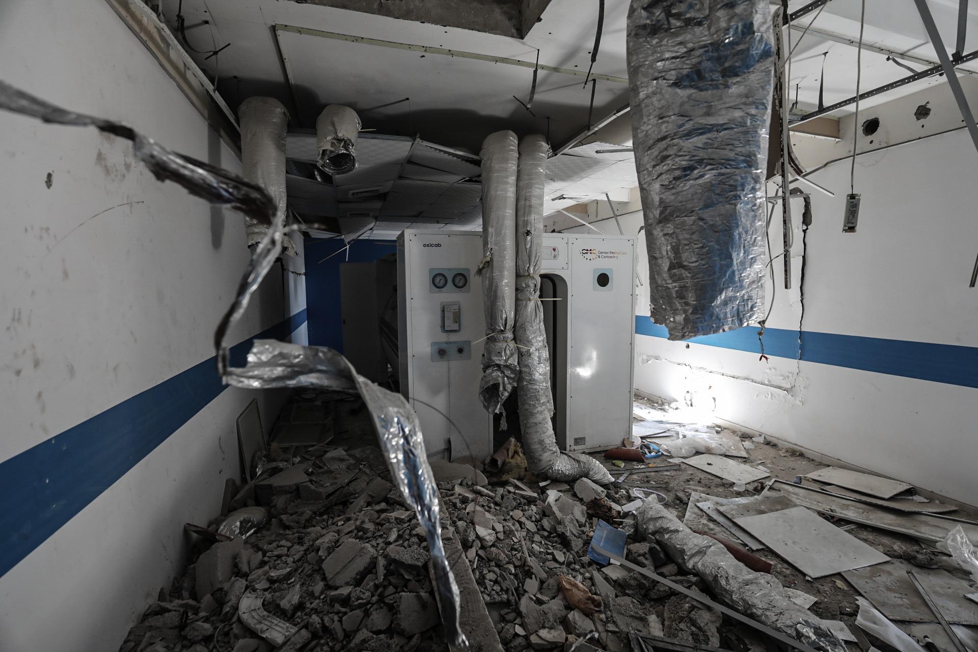 Interior view of the destruction of medical equipment and the building of Al-Wafa Hospital, which specializes in geriatric medicine, in Gaza City. October 14, 2025.