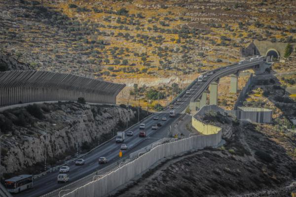 Image depicts Highway 60 near Beit Jala in the West Bank, connecting Israeli settlements in the Gush Etzion bloc with Jerusalem.